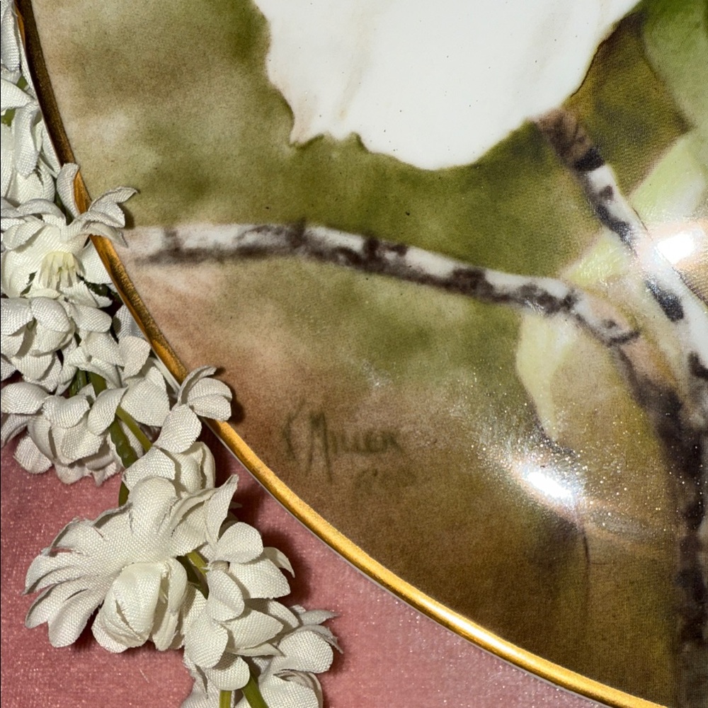 Floral Decorative Plate "The Trillium" with White Flowers Collectionneur - Picture 2 of 4